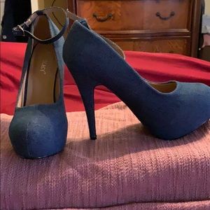 Blue jean Heels